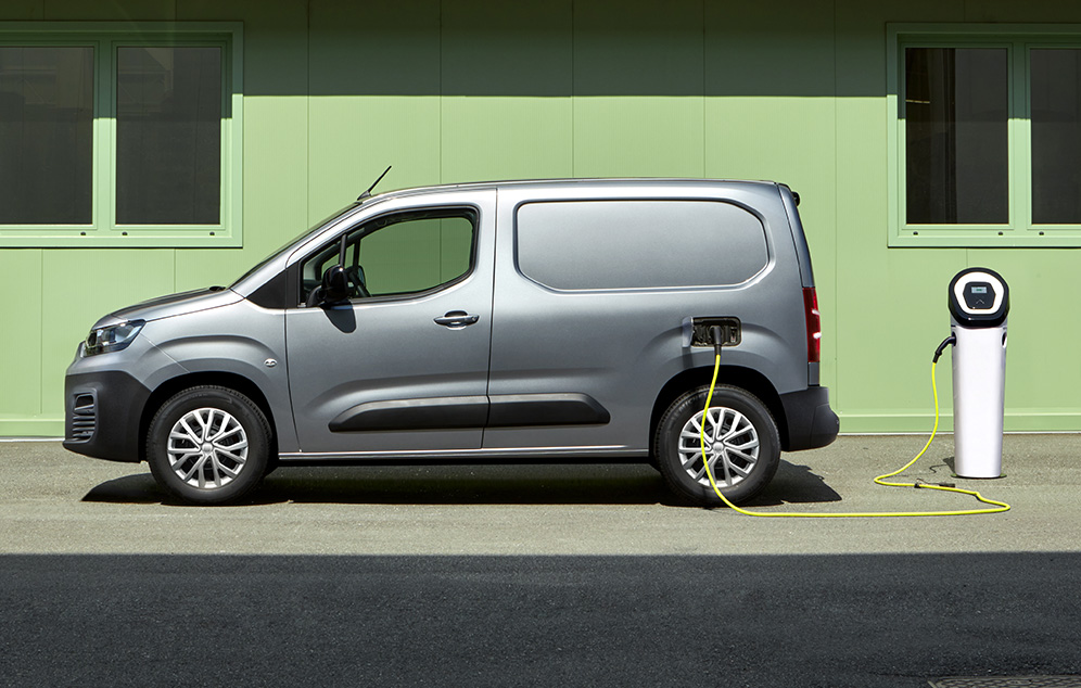 Doblo-gallery-Side-Desktop-996×634
